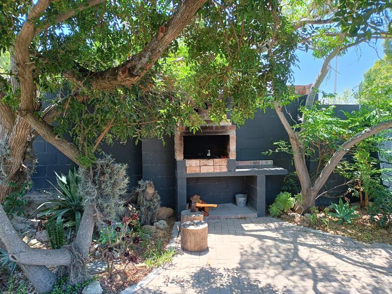 4 Bedroom Property for Sale in Darling Western Cape